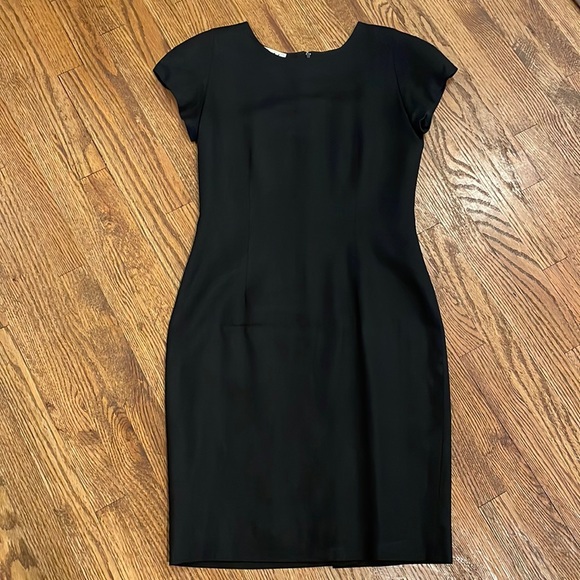 JNY Dresses & Skirts - The Perfect Little Black Dress | Size 4 | Vintage